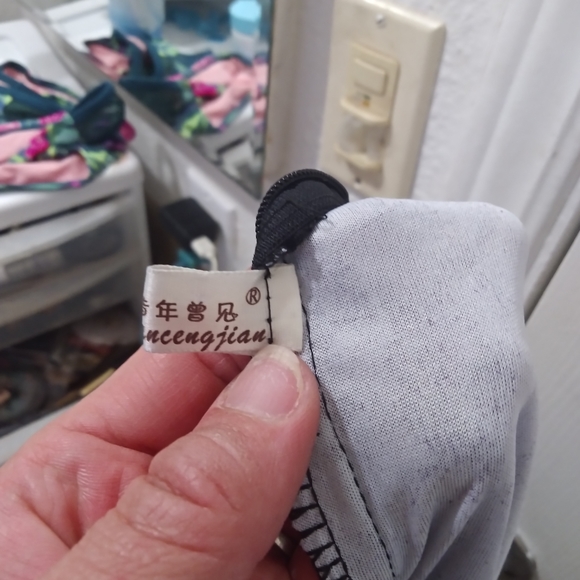 XP Top - Picture 5 of 5